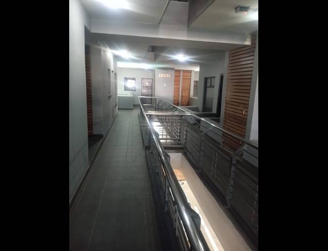 1 BEDROOM PROPERTY TO RENT IN UMHLANGA RIDGE